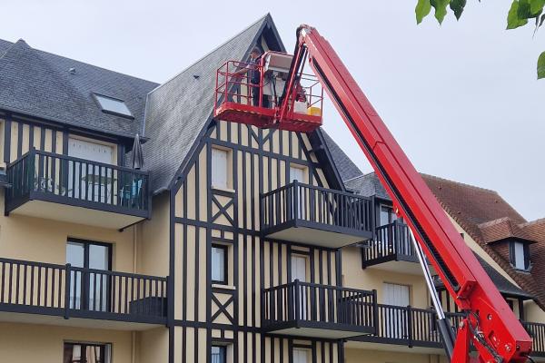 Traitement de toiture sur immeuble