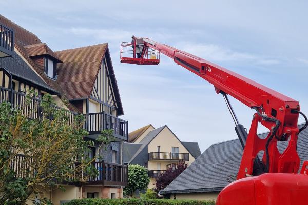 Traitement de toiture sur immeuble